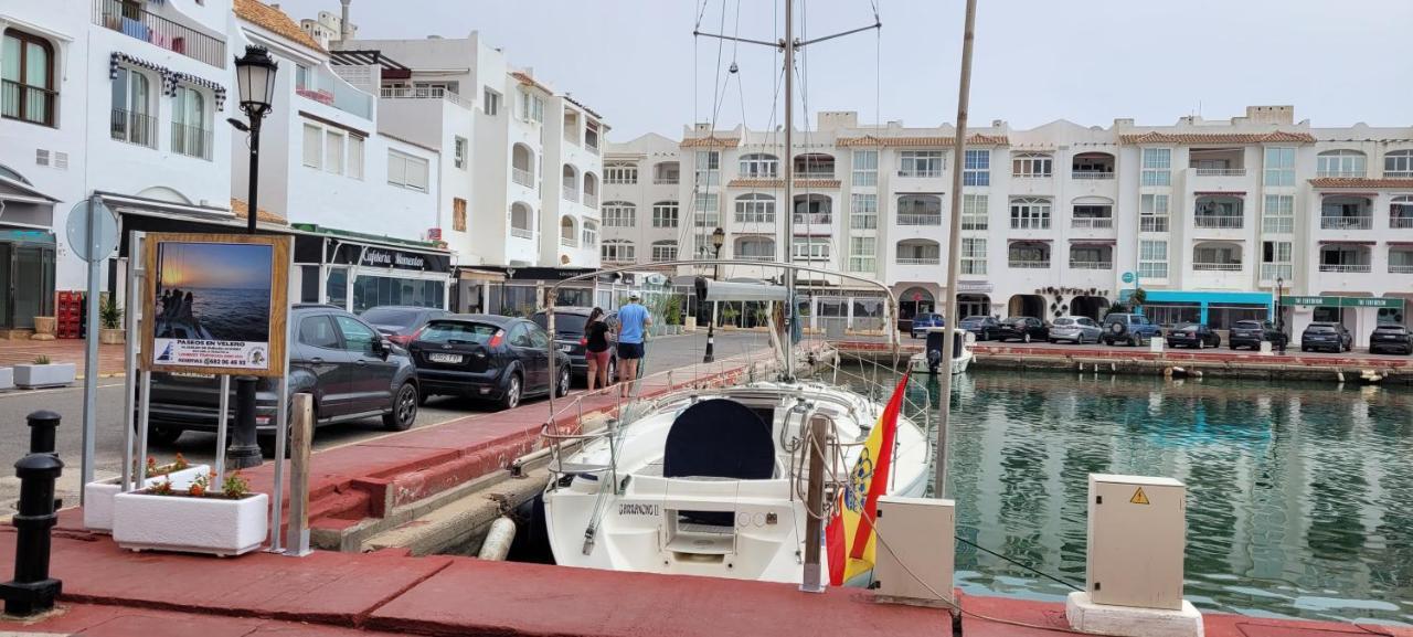 Almerimar Pearl Bagian luar foto