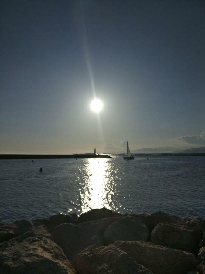 Almerimar Pearl Bagian luar foto